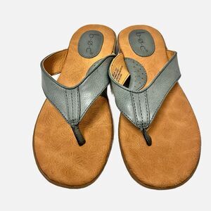 B.O.C. Born Concept Cadore Blue Thong Sandals Size 8